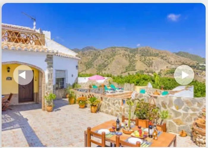 Aranzazu With Private Pool Villa